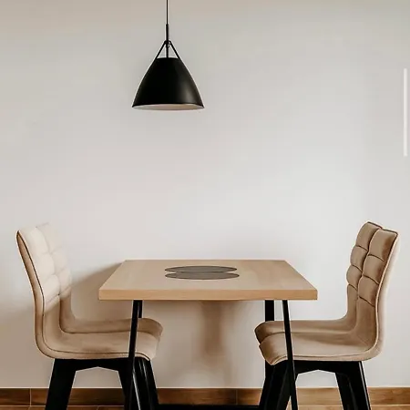 Hafsah Hill Daire Kopaonik